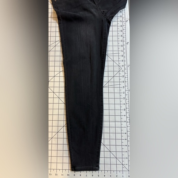 NWOT Liverpool Women’s Size 12/31 Meteorite Gia Glider Ankle Skinny Jeans - Picture 13 of 15